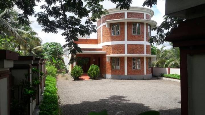 Bay Island Driftwood Museum